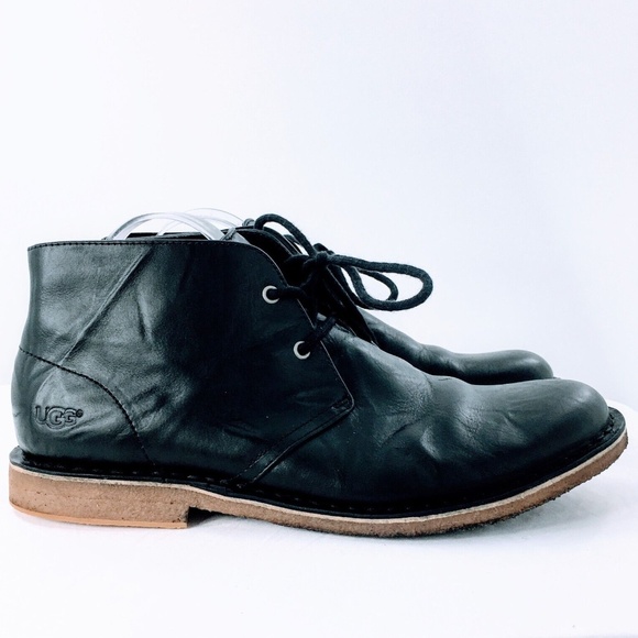 UGG Other - UGG Mens Chukka Boot Black Crinkled Leather Leighton Desert Shoe Crepe Sole 10.5
